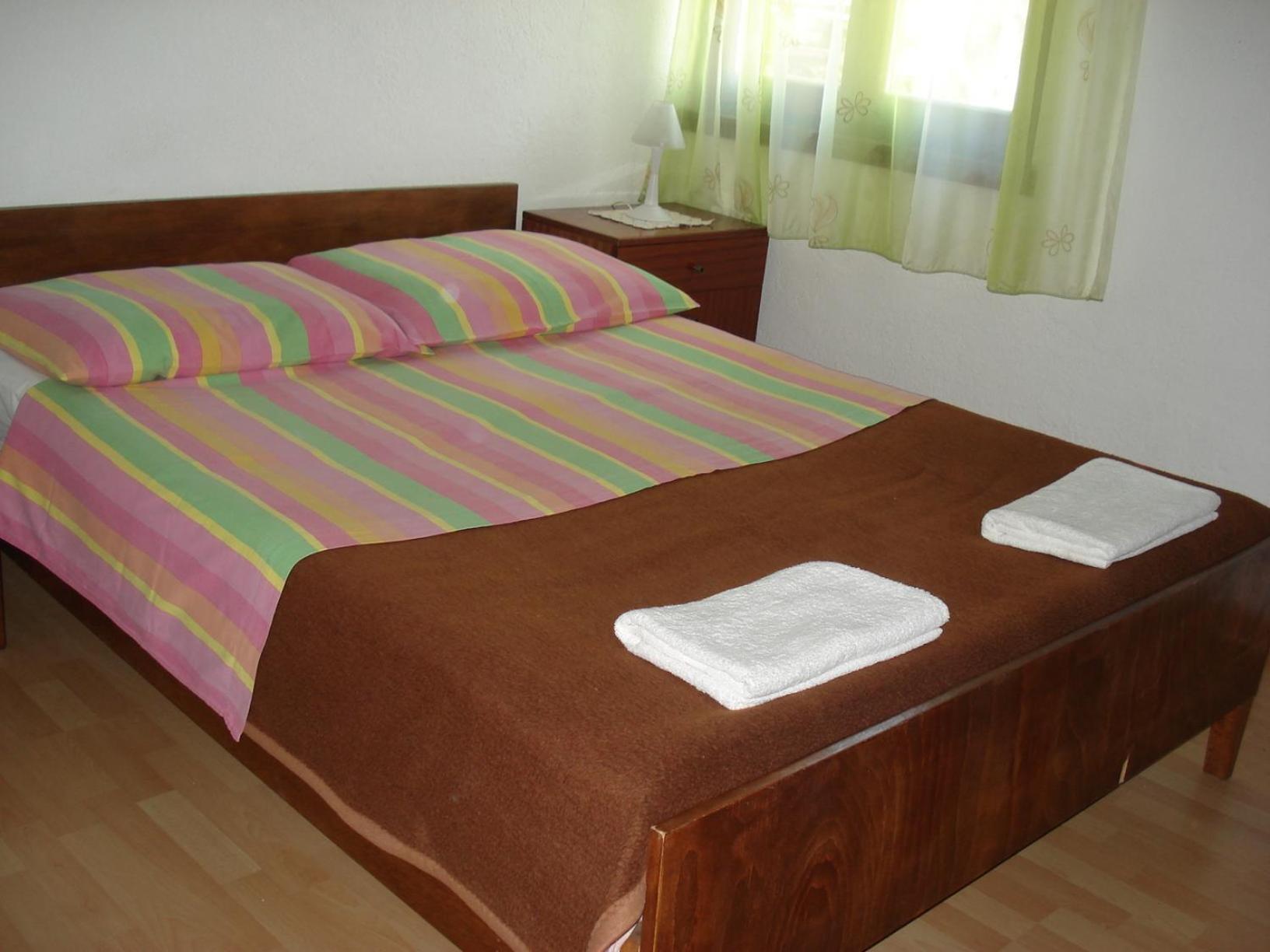 Apartments Mia Starigrad Paklenica Quarto foto